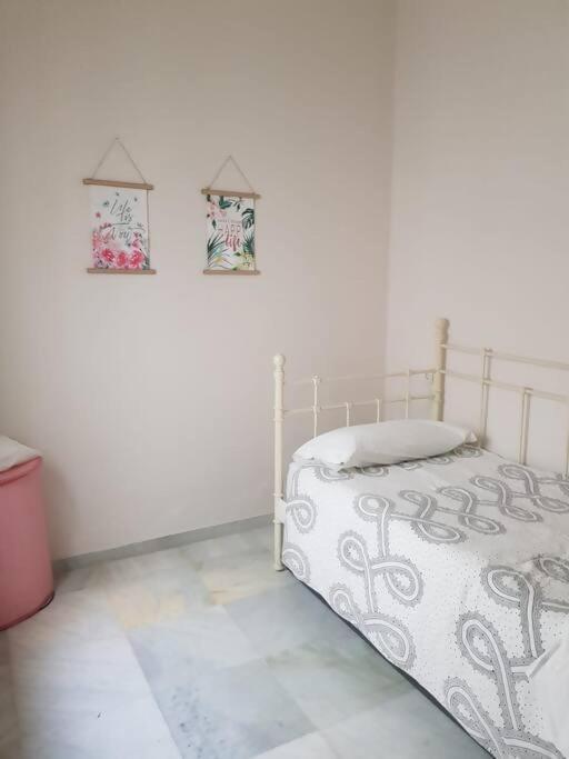 Enjoy Netflix Parking Segun Disponibilidad Apartment เซบีญา ภายนอก รูปภาพ