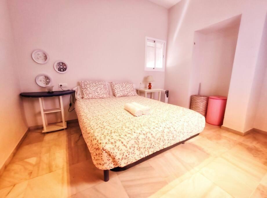 Enjoy Netflix Parking Segun Disponibilidad Apartment เซบีญา ภายนอก รูปภาพ